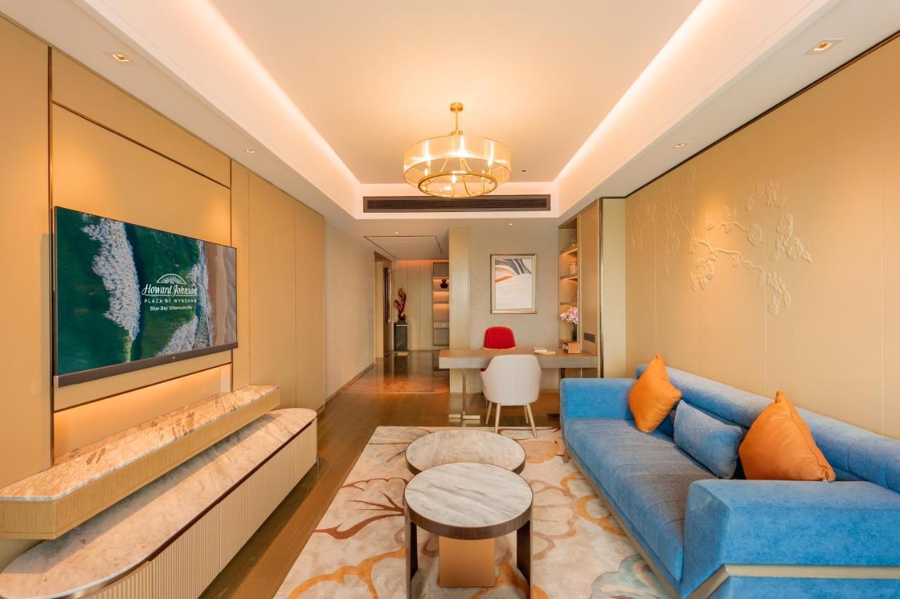 Howard Johnson Plaza By Wyndham Blue Bay Sihanoukville Extérieur photo