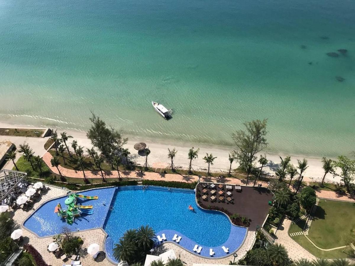Howard Johnson Plaza By Wyndham Blue Bay Sihanoukville Extérieur photo