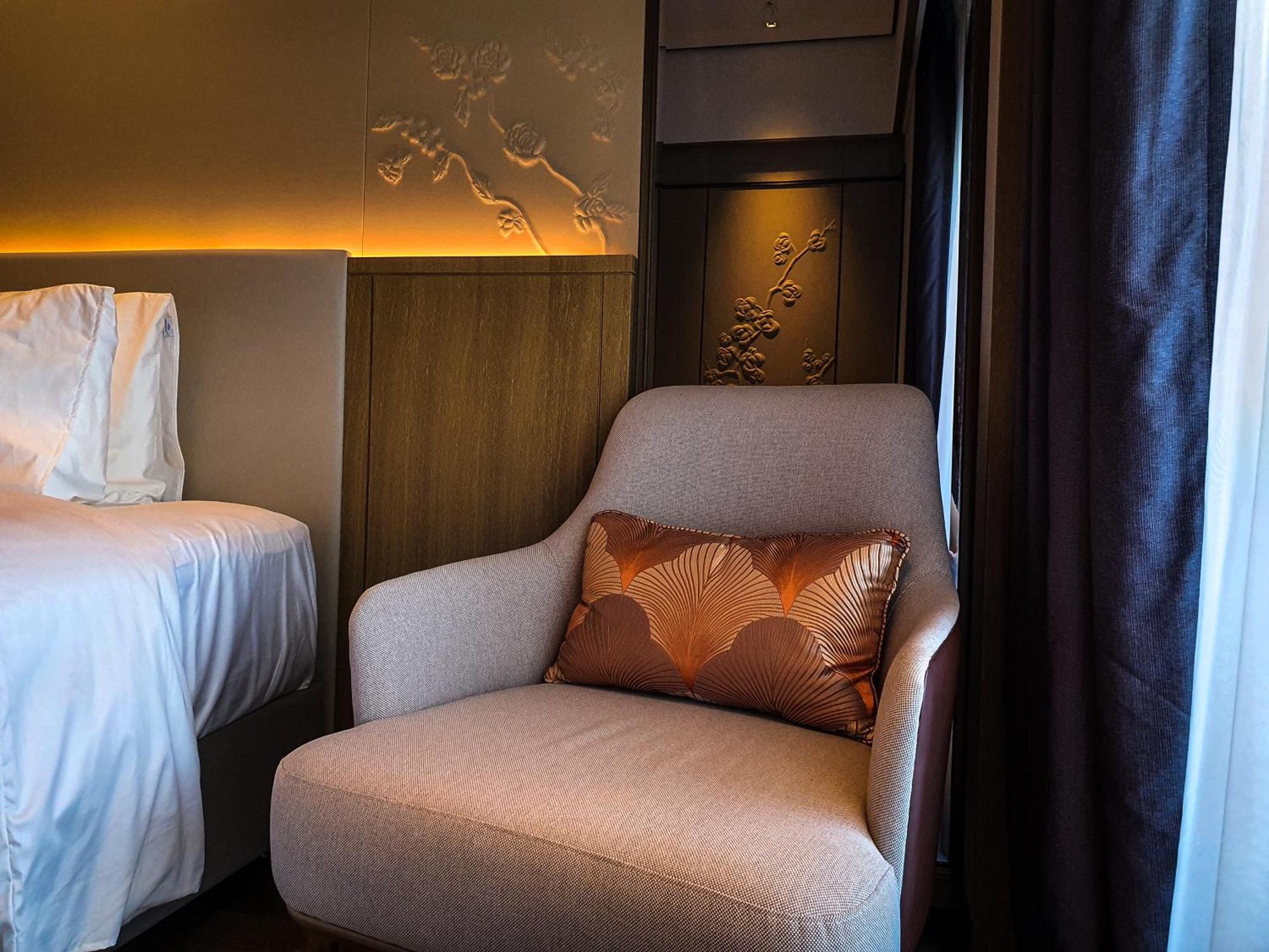 Howard Johnson Plaza By Wyndham Blue Bay Sihanoukville Extérieur photo
